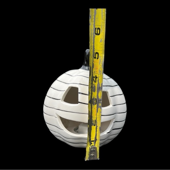 Target Bullseye 2021 Light Up Striped Jack O Lantern Pumpkin - Picture 5 of 7